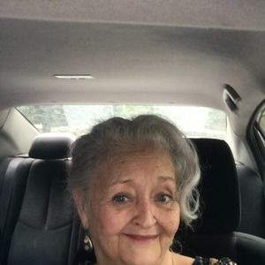 Meet your Posher, Carol